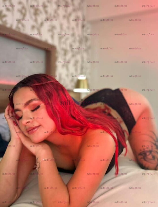 FOTOS DE HOLA AMOR ME LLAMO KAROLL, CANDENTE Y ATREVIDA KAROLL