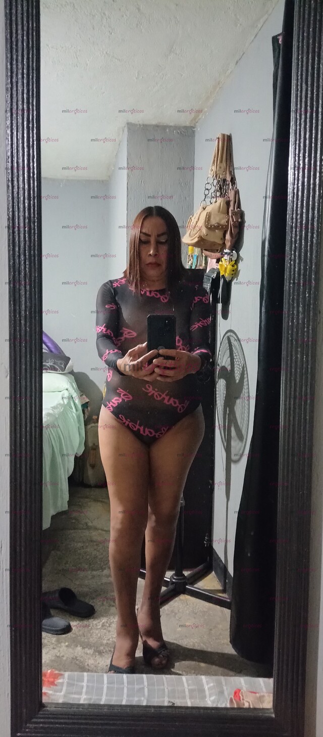 FOTOS DE COMPLACERE TUS MORBOS FETICHES FANTASIAS SOY MORBOSA Y CALIENTE