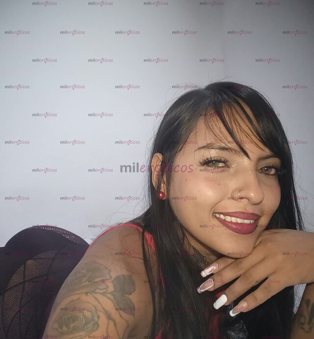 FOTOS DE HERMOSA JOVEN DE 19 AÑOS QUE YEGO DISPUESTA A COMPLACERTE CON SITIO INCLUÍDO