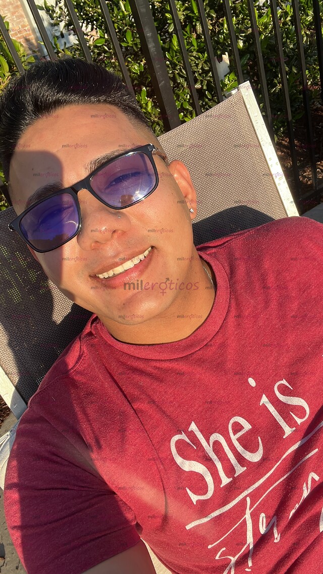 FOTOS DE HOLA. TENGO 29 AÑOS, MIDO 1,70 M Y SOY UNA PERSONA AMABLE, RESPETUOSA.