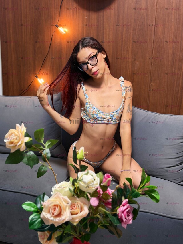 FOTOS DE LISSA FLAQUITA TONIFICADA Y TATUADA, 18 AÑITOS RECIÉN LLEGADA