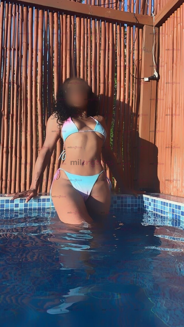 FOTOS DE TU ESCAPE PERFECTO CON SEXY MORENA EXPERTA EN EL ARTE DEL SEXO,MUY COMPLACIENTE