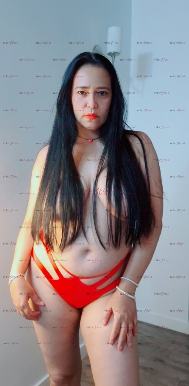 FOTOS DE TETONA ,MADURA,CALIENTE ,PUTONA,APRETADITA,CULONA RICO,SEXY