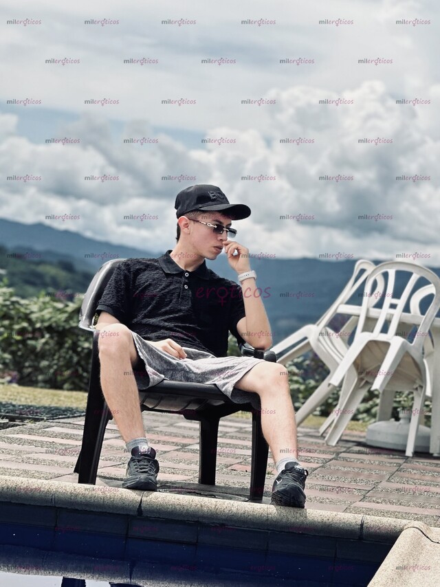 FOTOS DE COLOMBIANO PAISA, CALIENTE MORBOSO Y VERSÁTIL