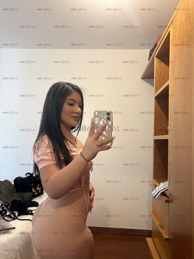 FOTOS DE SOY UNA TROCITA CON NALGAS MUY VOLUPTUOSAS TOTALMENTE NATURALES