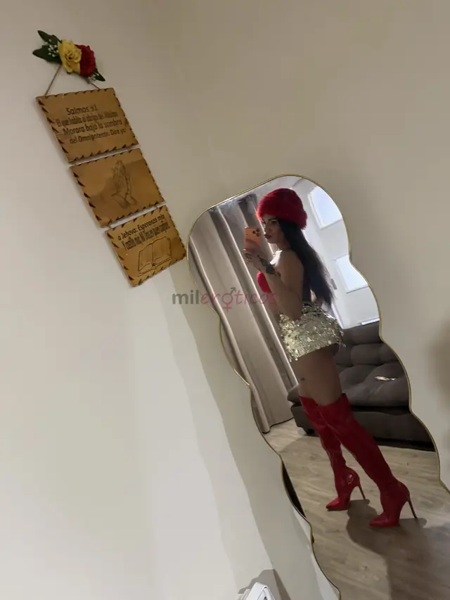 Michellenationality venezolana morena pechos operadossobre mide lujotatuadaculonamaduraindependientehola mi amor soy michelleuna hermosa venezolana tr...