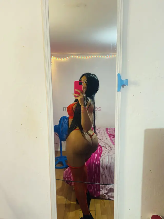 Michellenationality venezolana morena pechos operadossobre mide lujotatuadaculonamaduraindependientehola mi amor soy michelleuna hermosa venezolana tr...