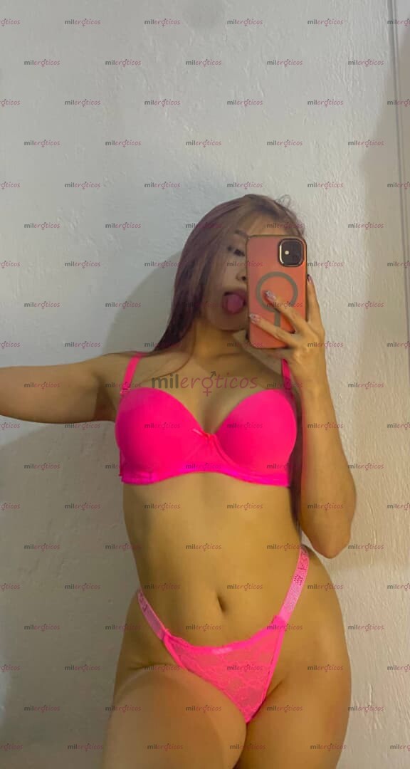 FOTOS DE CRISS JOVENCITA LISTA PARA SACAR TU LECHITA POR VIDEOLLAMADA, CHAT O LLAMADA