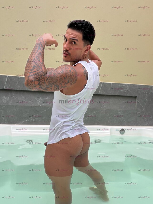FOTOS DE STIVEN VERSÁTIL PASIVO . MASCULINO, DISCRETO Y DEPORTISTA.
