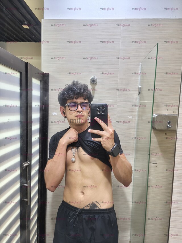 FOTOS DE KLAUS DE LA ROSA TOP GAY BOGOTA DOMINANTE