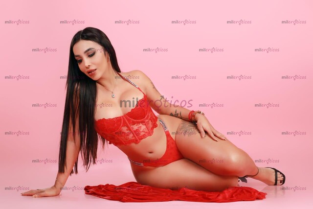 FOTOS DE ALEJANDRA SWAN UNA SEXY MUJER TRANS FEMENINA CACHONDA Y DISPUESTA A TODO