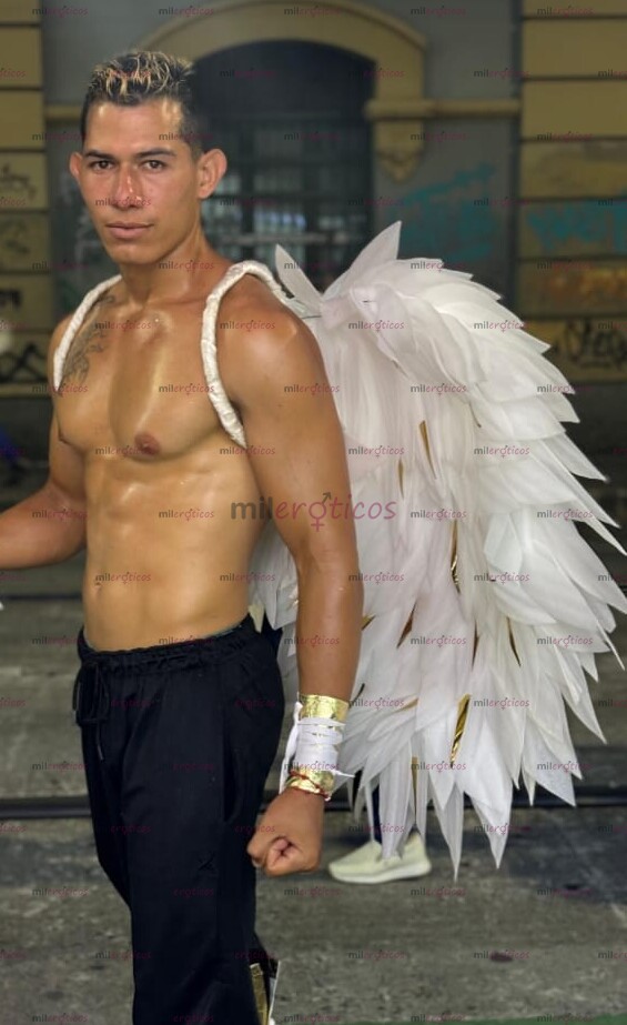 FOTOS DE HOLA CARIÑO ES UN GUSTO SALUDARTE MI NOMBRE ES EDUARDO GOGODAN