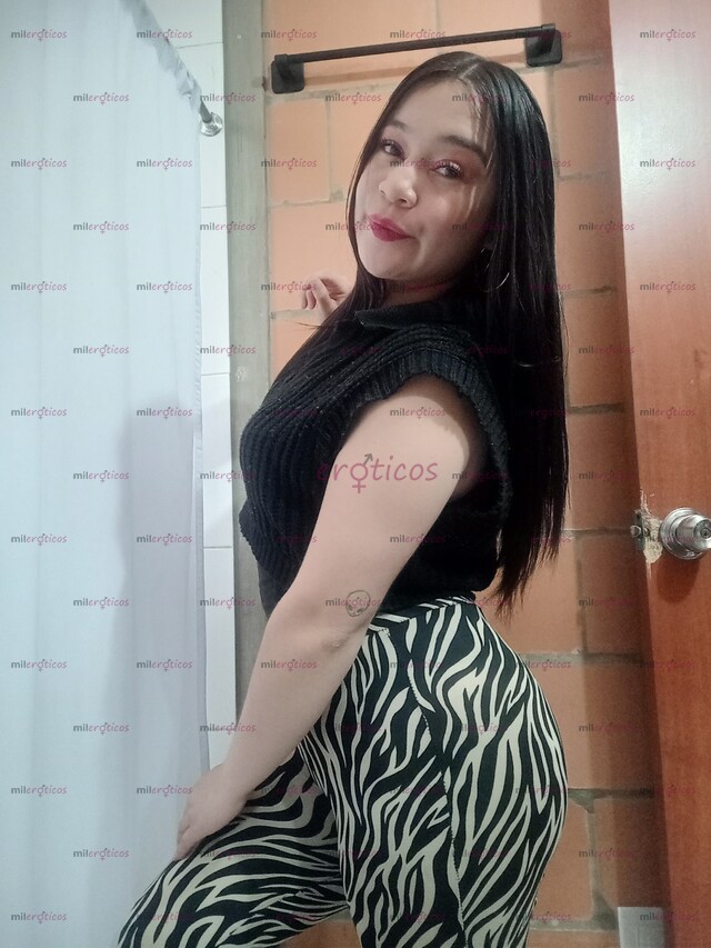 FOTOS DE UN BOMBOM QUE SE DESHARA EN TU BOCA, VEN PRUEBAME