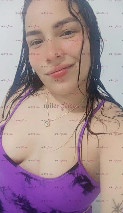 FOTOS DE SOY UNA CHICA ATRACTIVA PELI NEGRA SEXY Y MUY COMPLACIENTE AMOR