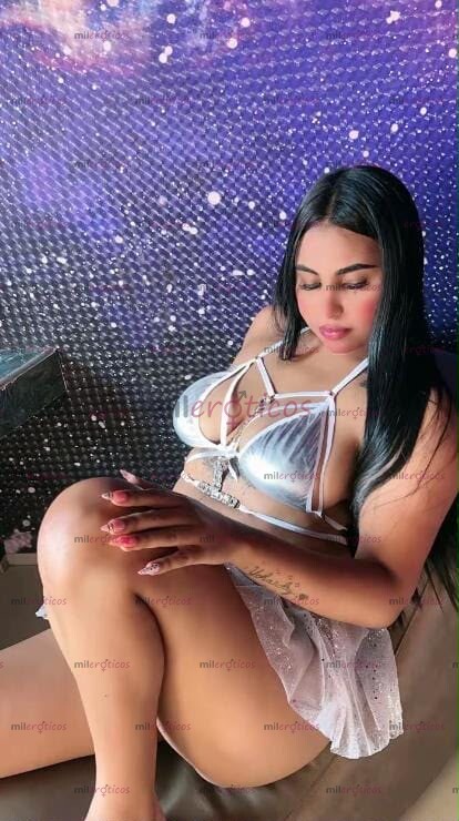 FOTOS DE LINDA MORENITA ZOÉ DE 21 AÑOS TETONA CULIADORA EXTREMA