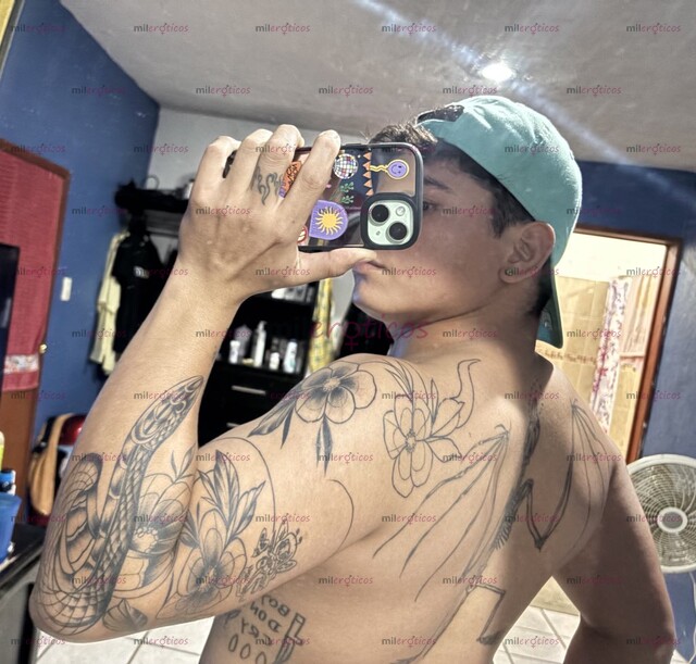 FOTOS DE CHAVO CON BUENA VERGA LECHERA ME VAN SEÑORES MADUROS