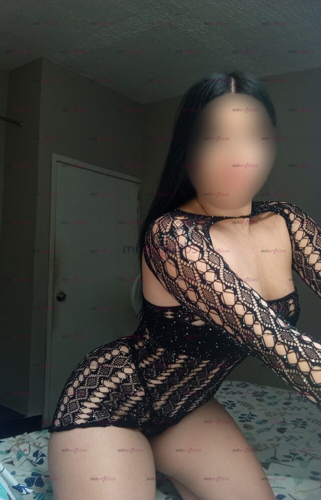 FOTOS DE HERMOSA PELINEGRA, NALGAS GRANDES, RICAS POSES SOY CAMILA DISPONIBLE YA!!!