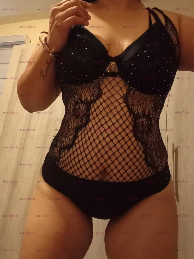 FOTOS DE DANNA!! PELINEGRA RICA Y COMPLACIENTE!!!