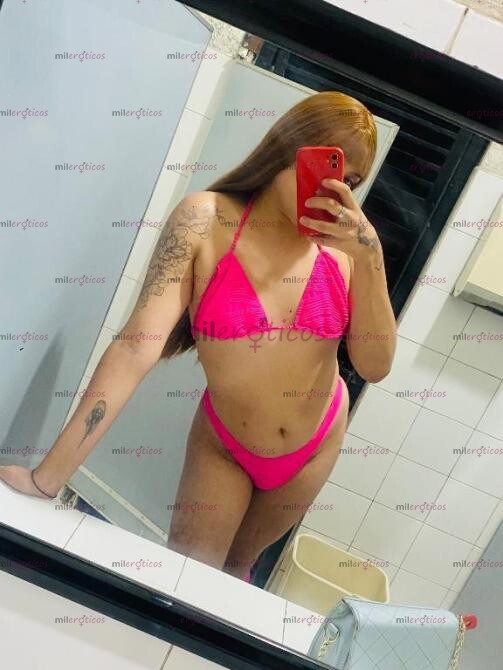 FOTOS DE VEN PAPI Y PASA UN DELICIOSO MOMENTO CON ESTA NENITA CACHONDA