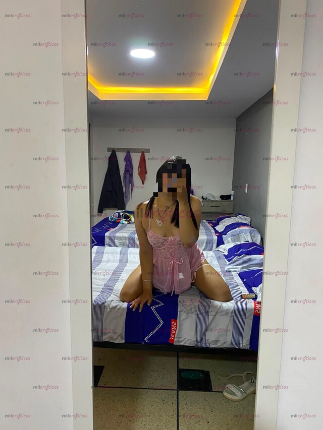 FOTOS DE HOLA SOY SOFIA UNA CHICA BIEN RICA Y DURA EDUCADA, SUMISA, AMABLE, COMPLACIENTE,