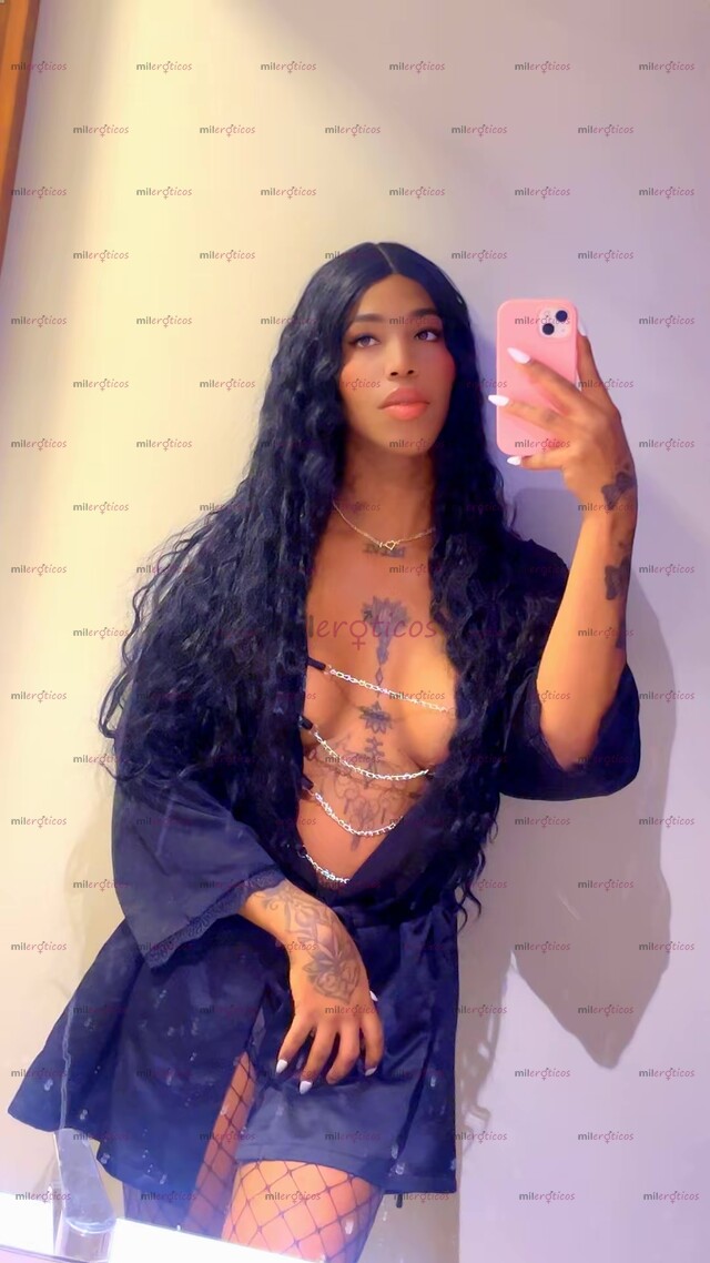 FOTOS DE LA MORENA MÁS HERMOSA Y LA MÁS BELLA LATINA