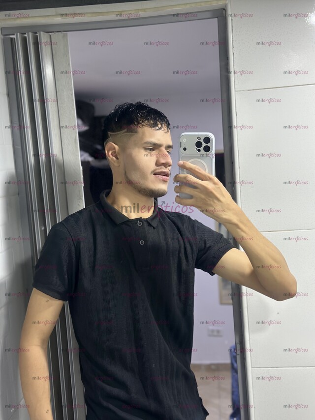 FOTOS DE ESCORT ROL ACTIVO VERGON SERIO CON SITIO EN USAQUEN Y DOMICILIO