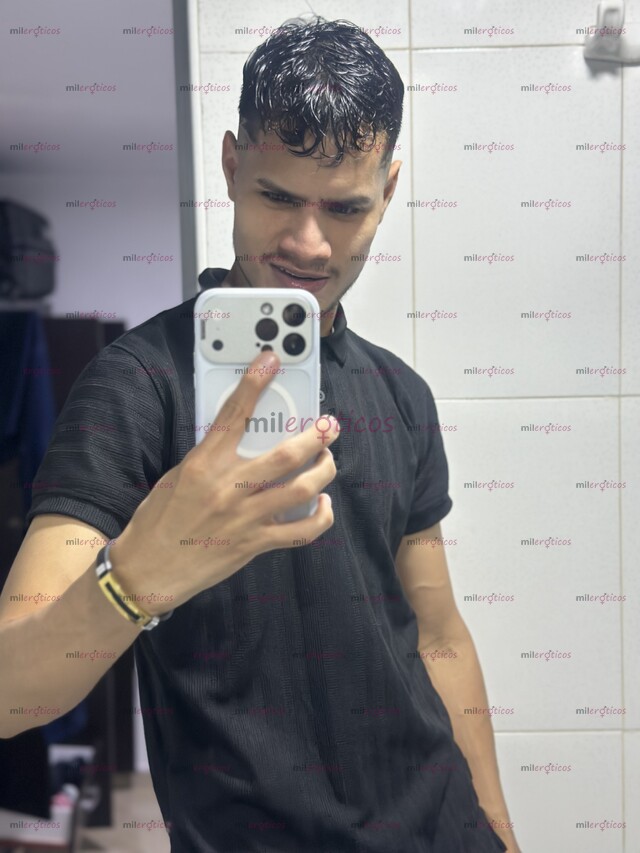 FOTOS DE ESCORT ROL ACTIVO VERGON SERIO CON SITIO EN USAQUEN Y DOMICILIO
