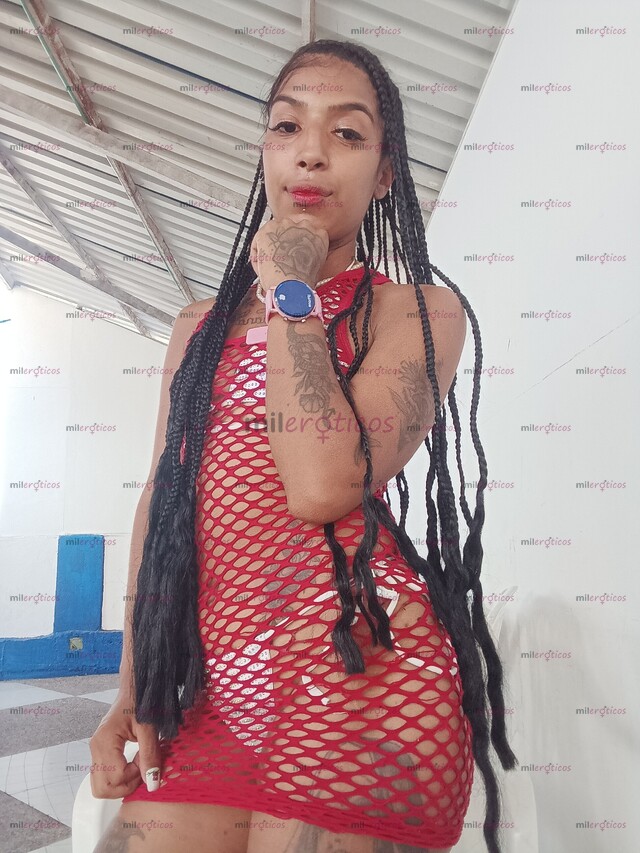 FOTOS DE LLEGO TU MORENA, PARA DESLECHARTE TODITO