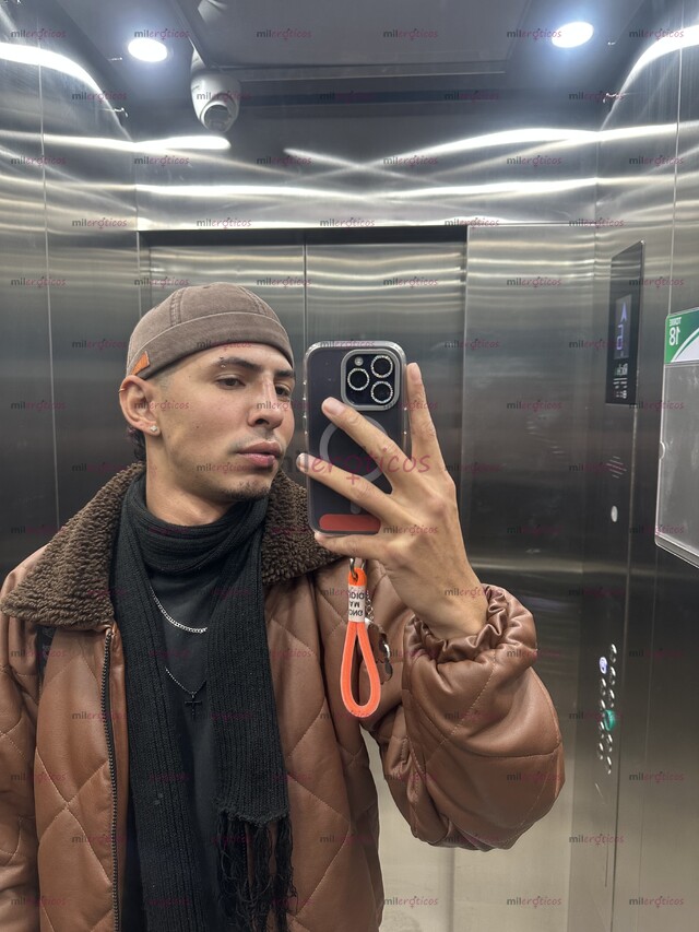 FOTOS DE SOLO POR HOY PROMO ORAL AL NATURAL,TE ATRAGANTO CON MI VERGA