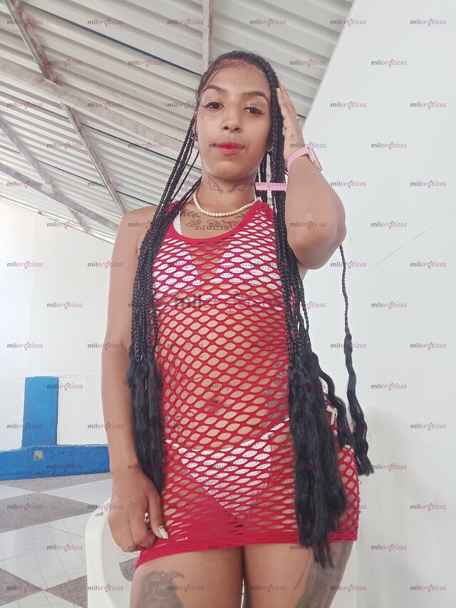 FOTOS DE LLEGO TU MORENA, PARA DESLECHARTE TODITO