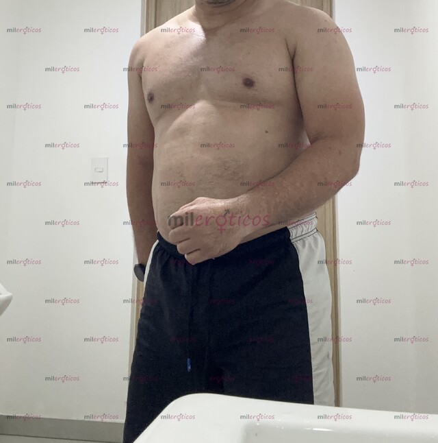 FOTOS DE HOLA SOY JULIÁN DISFRUTA DE UN MASAJE RELAJANTE SOLO PARA MUJERES.