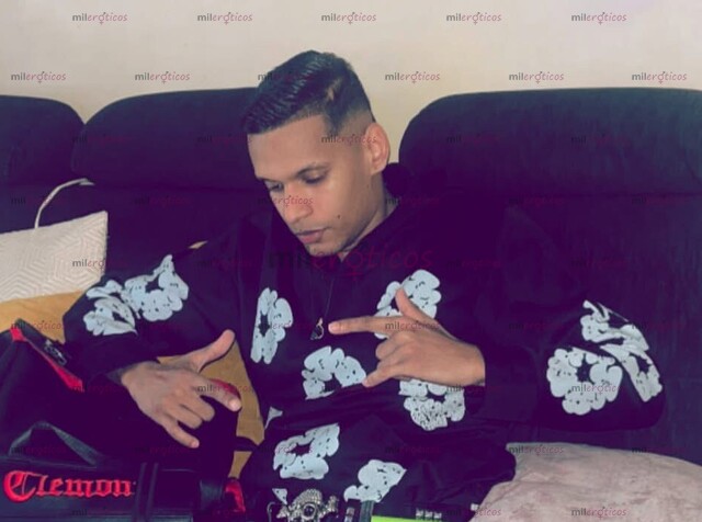 FOTOS DE COSTEÑO UNIVERSITARIO DE FÍSICO MARCADO CON GANAS DE CULEAR