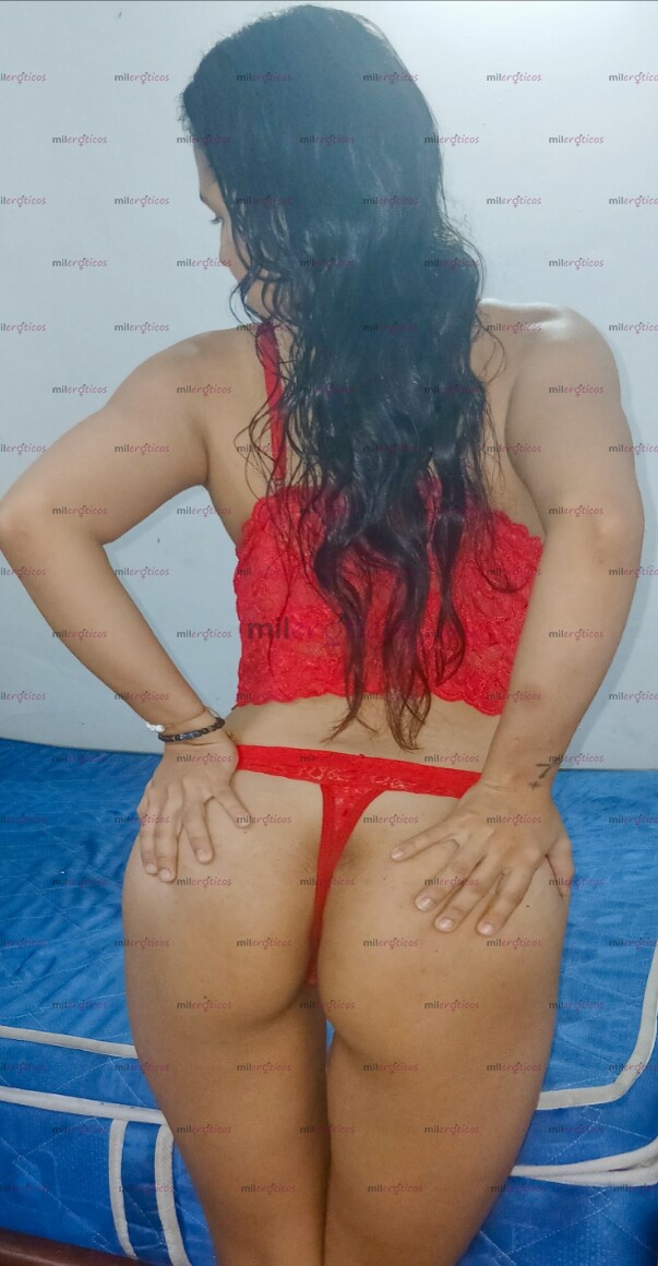 FOTOS DE LLEGO TU NENA CULONA PAPI PARA DARTE EL MÁXIMO PLACER