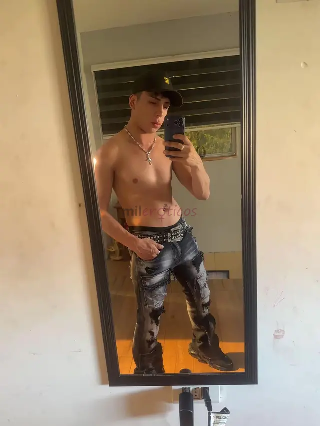 Milan el companero que estabas buscando joven masculino varonil flaite y muy complaciente ofrezco un trato cercano carinoso y respetuoso con atencion...