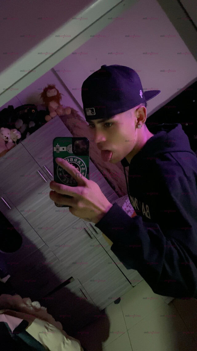 FOTOS DE JOVEN POLLO SERIO DISCRETO CALIENTE DE 21