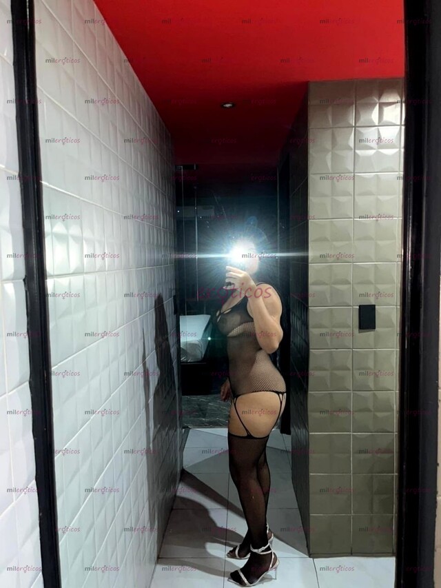 FOTOS DE DANIELITA LA TRAVIESA CON UN CUERPO SÚPER RICO Y UNAS NALGAS DESCOMUNALES