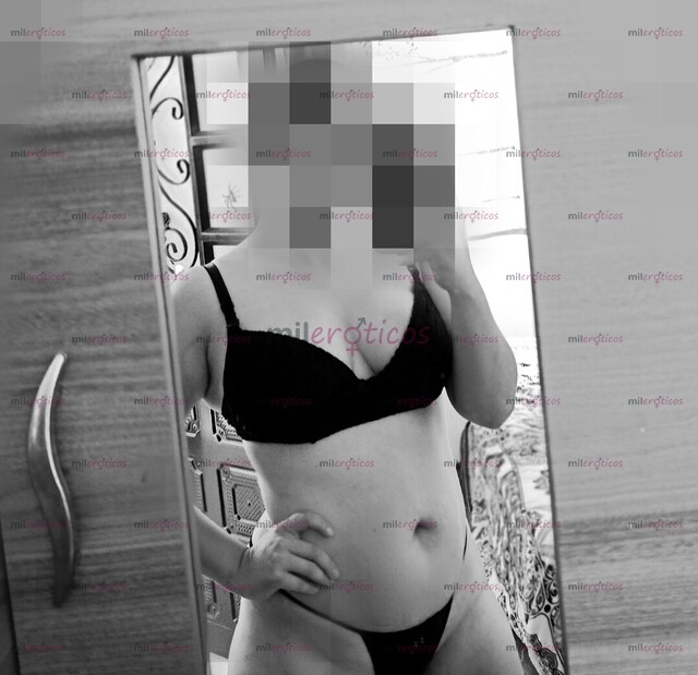 FOTOS DE HOLA AMOR MI NOMBRE ES VALENTINA UNA LINDA NIÑA DE PIEL BLANCA