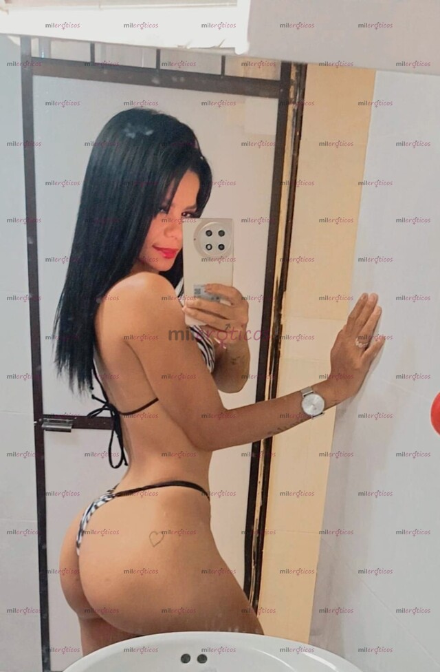 FOTOS DE LUNA, PERVERTIDA, NALGONA Y SOFISTICADA CHICA VEN HAGAMOLOS DELI BB