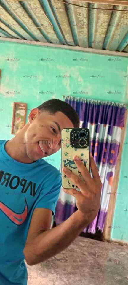 FOTOS DE POLLO MORENO VERGON LECHUDO HACEMOS UN RICO 69 CON VENIDA RICO