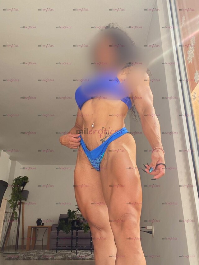 FOTOS DE CHICA FITNESS ,MORENA ,CHINA CON GANAS DE HOMBRE