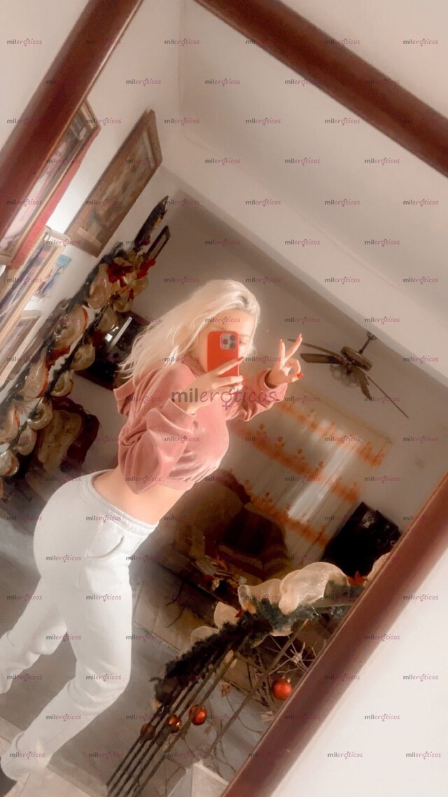 FOTOS DE HOLA AMOR SOY DANIELA VENEZOLANA RUBIA HERMOSA