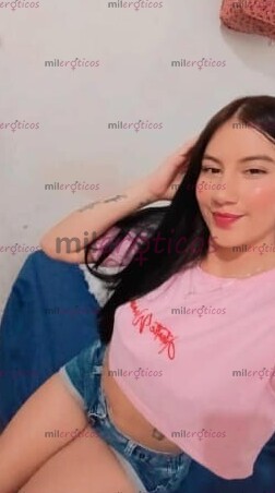 FOTOS DE POLLITA DELGADA MUY DEPRAVADA CON GANAS DE LECHE