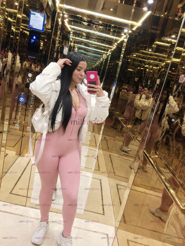 FOTOS DE ESCORT MORENA PREMIUM DE LUJO EN BOGOTÁ, SENSUALIDAD EXCLUSIVA