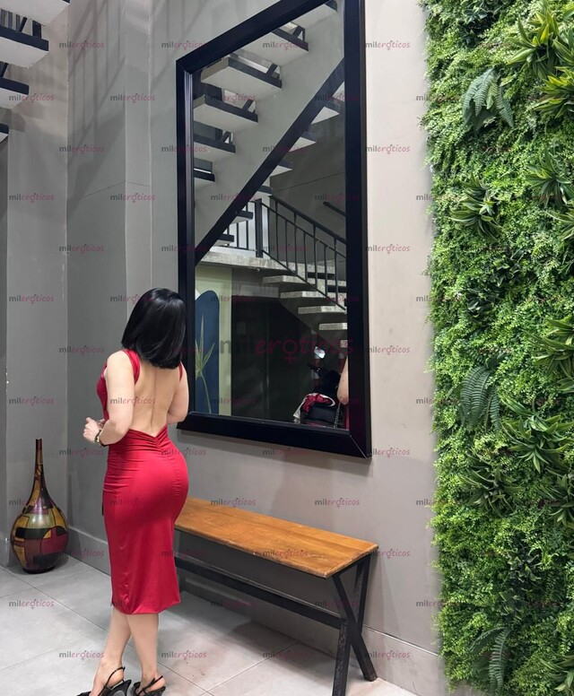 FOTOS DE DAMA MUY SENSUAL MADURA MUY COMPLACIENTE Y ENCANTADORA LLENA DE PLACER