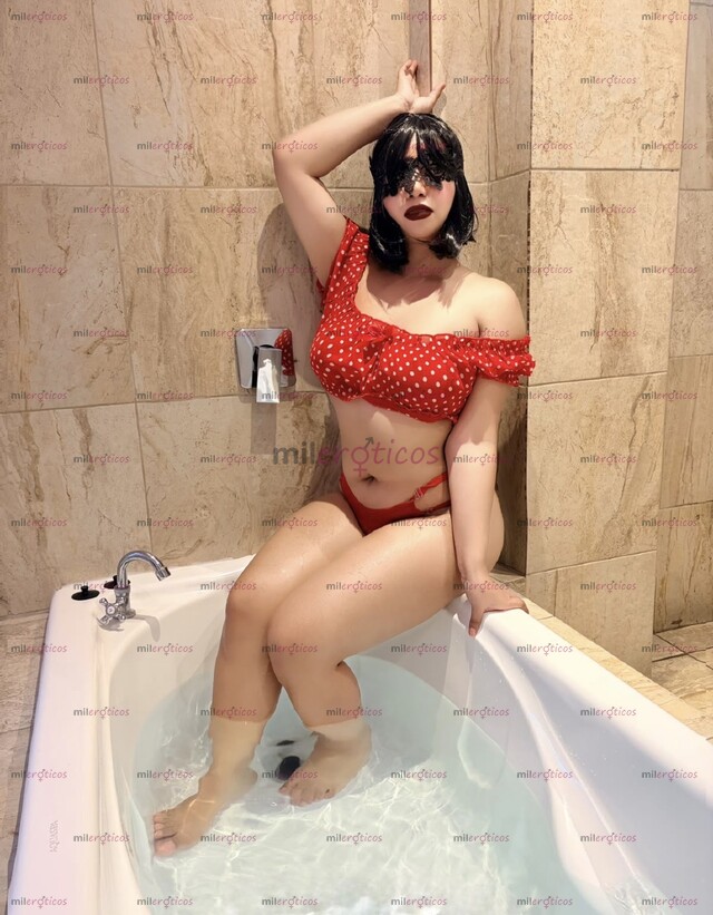 FOTOS DE KAREN, ESCORT CACHONDA DE PASO QUIERE SER TU PUTITA