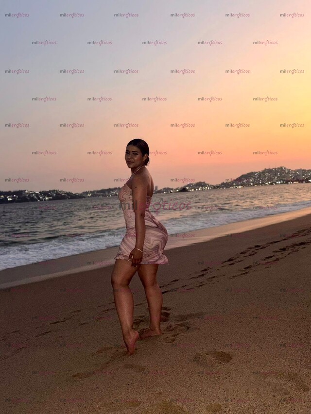FOTOS DE CHICA CALIENTE TE SACO TODA TU LECHE PAPI