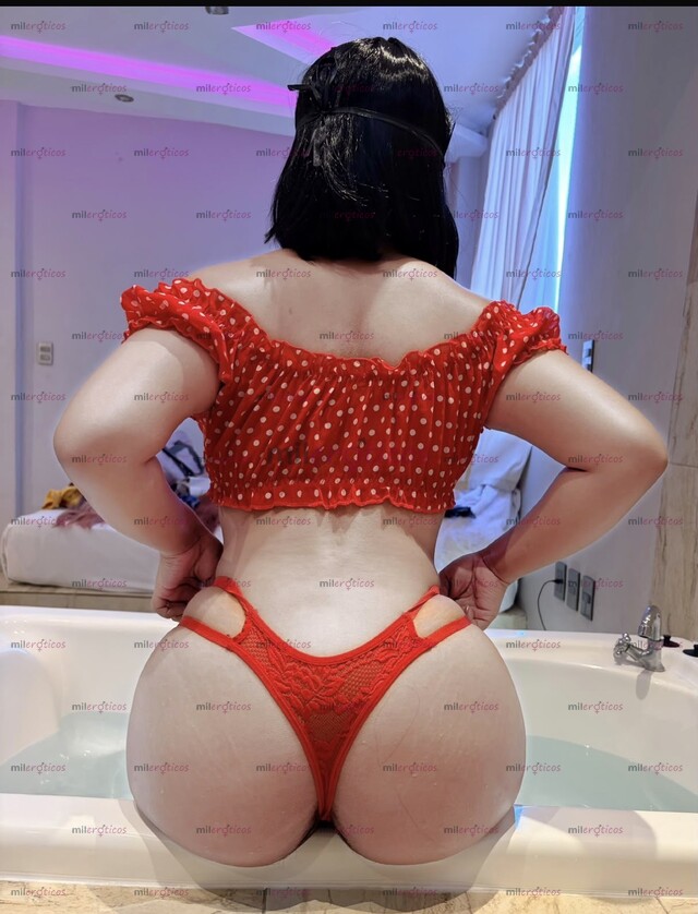 FOTOS DE KAREN, ESCORT CACHONDA DE PASO QUIERE SER TU PUTITA