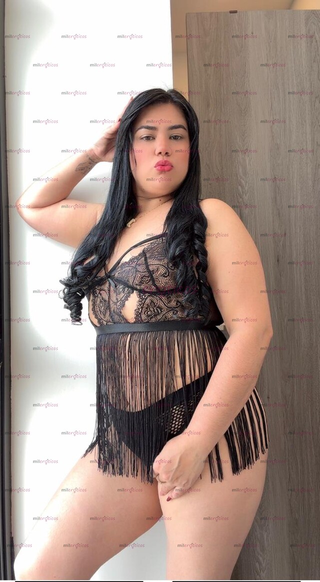 FOTOS DE SOY UNA VENEZOLANA SUPER HERMOSA QUE TE INVITA A PASARLA SUPER RICO