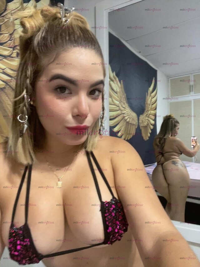 FOTOS DE SERVICIO LUXURY CON UNA SEXY ESCORT DE CUERPO NATURAL Y SENOS OPERADOS