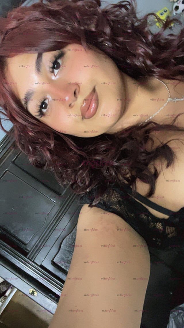 FOTOS DE MORENA PELIRROJA CON UNAS CURVAS IMPACTABLES